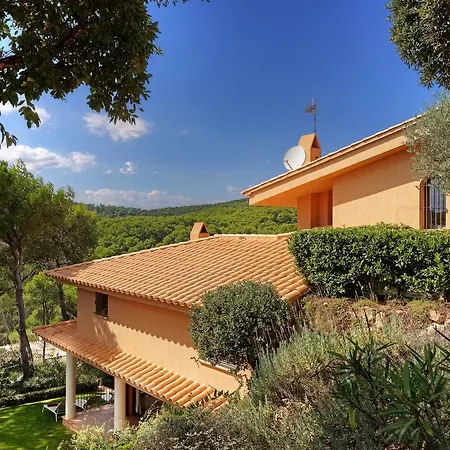 Roure Holiday home *